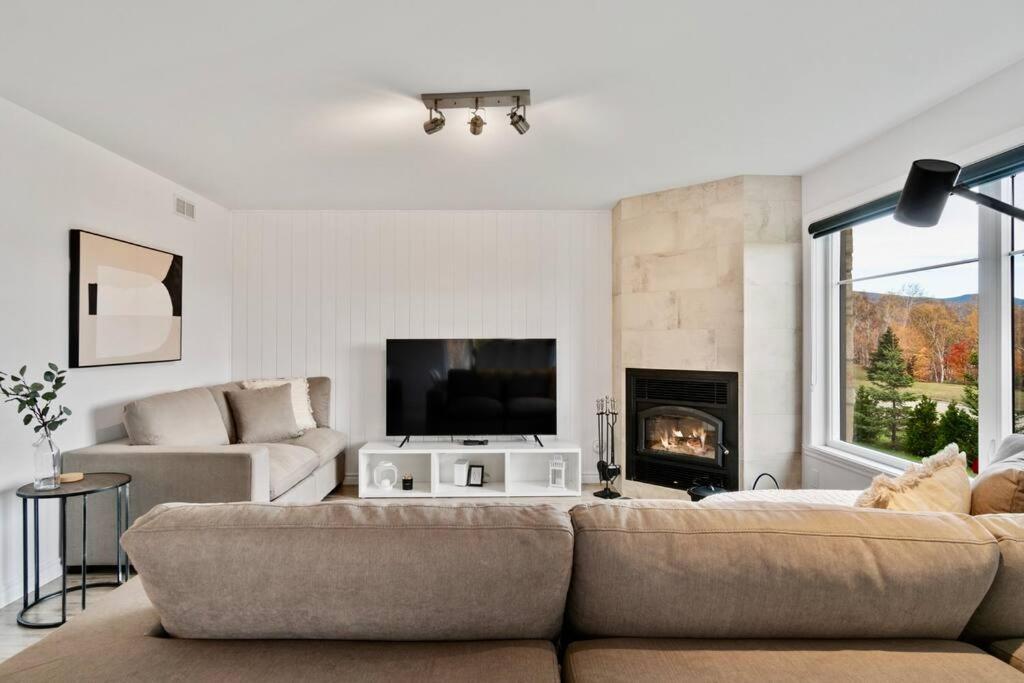 Appartement INITIAL - BOHO - Mont-Sainte-Anne à Beaupré Extérieur photo