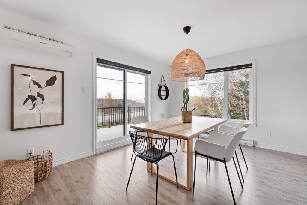 Appartement INITIAL - BOHO - Mont-Sainte-Anne à Beaupré Extérieur photo